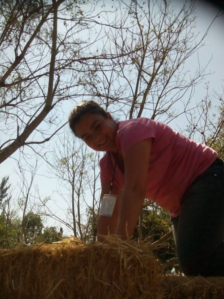 nadia-anderson-trabajo-campo